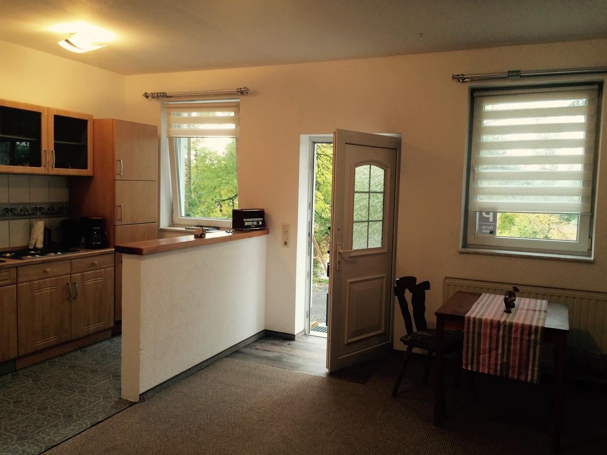 Ferienwohnung Weisskopf Alkersleben Экстерьер фото