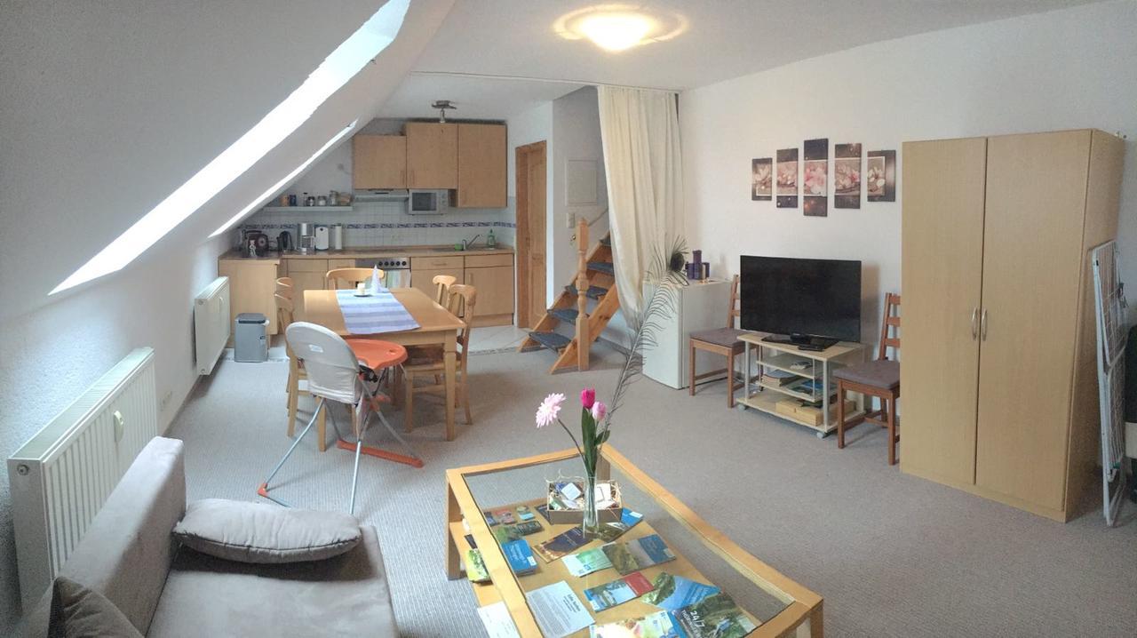 Ferienwohnung Weisskopf Alkersleben Экстерьер фото