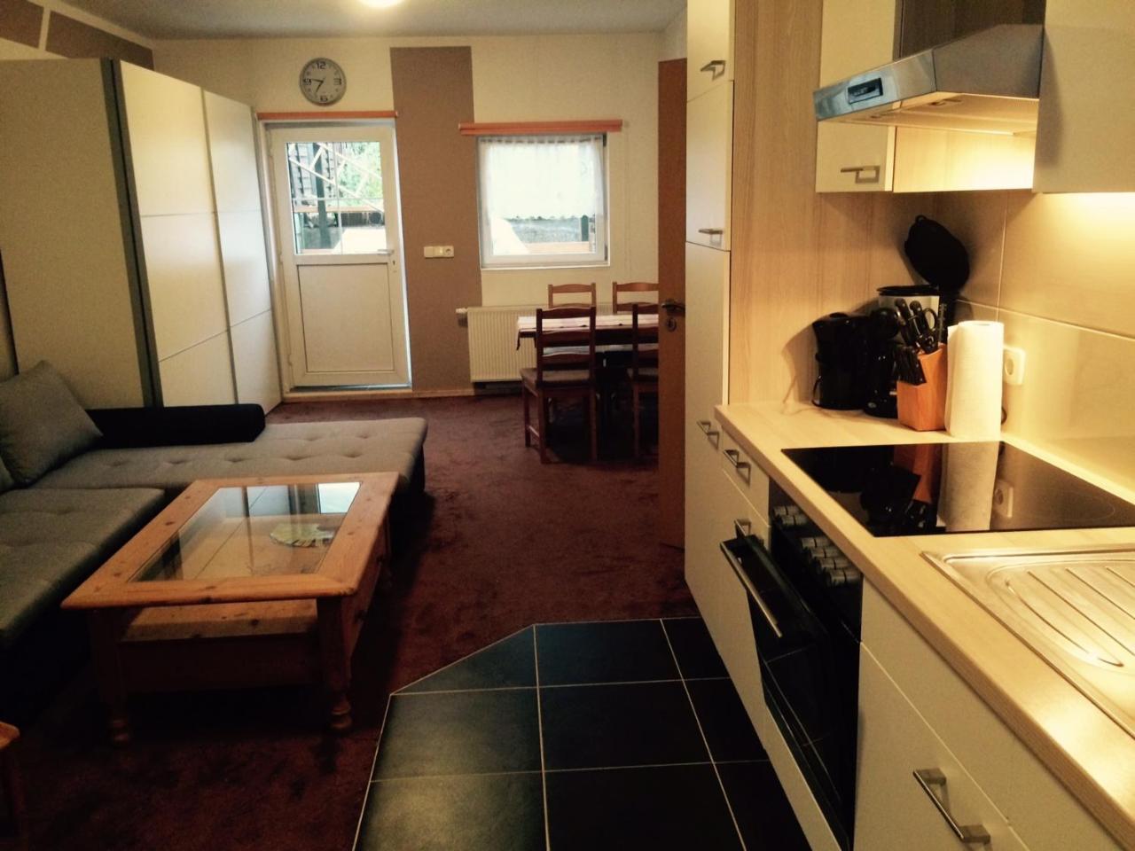 Ferienwohnung Weisskopf Alkersleben Экстерьер фото